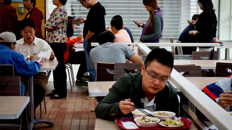 上海首家“共享餐厅”最快下月诞生，热门菜下单后不排队，逛完商场就送到嘴边？