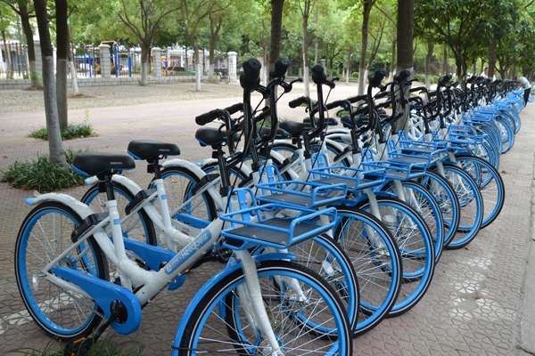 共享单车：发展共享经济 推动绿色出行