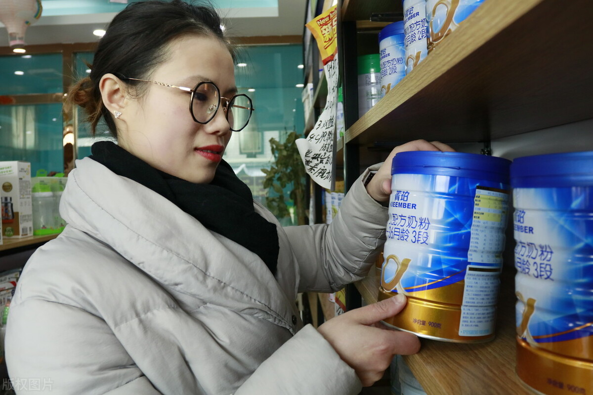 广东母婴店利用“半价奶粉”，一年反倒获利210万，进来学套路